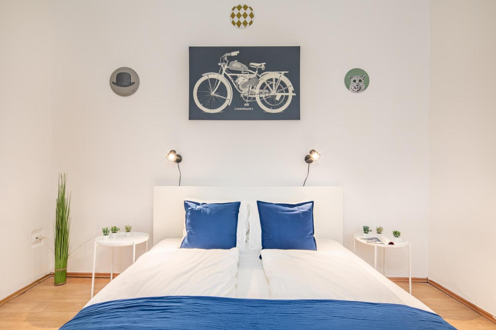 Metropolitan Retreat Blaha Square *