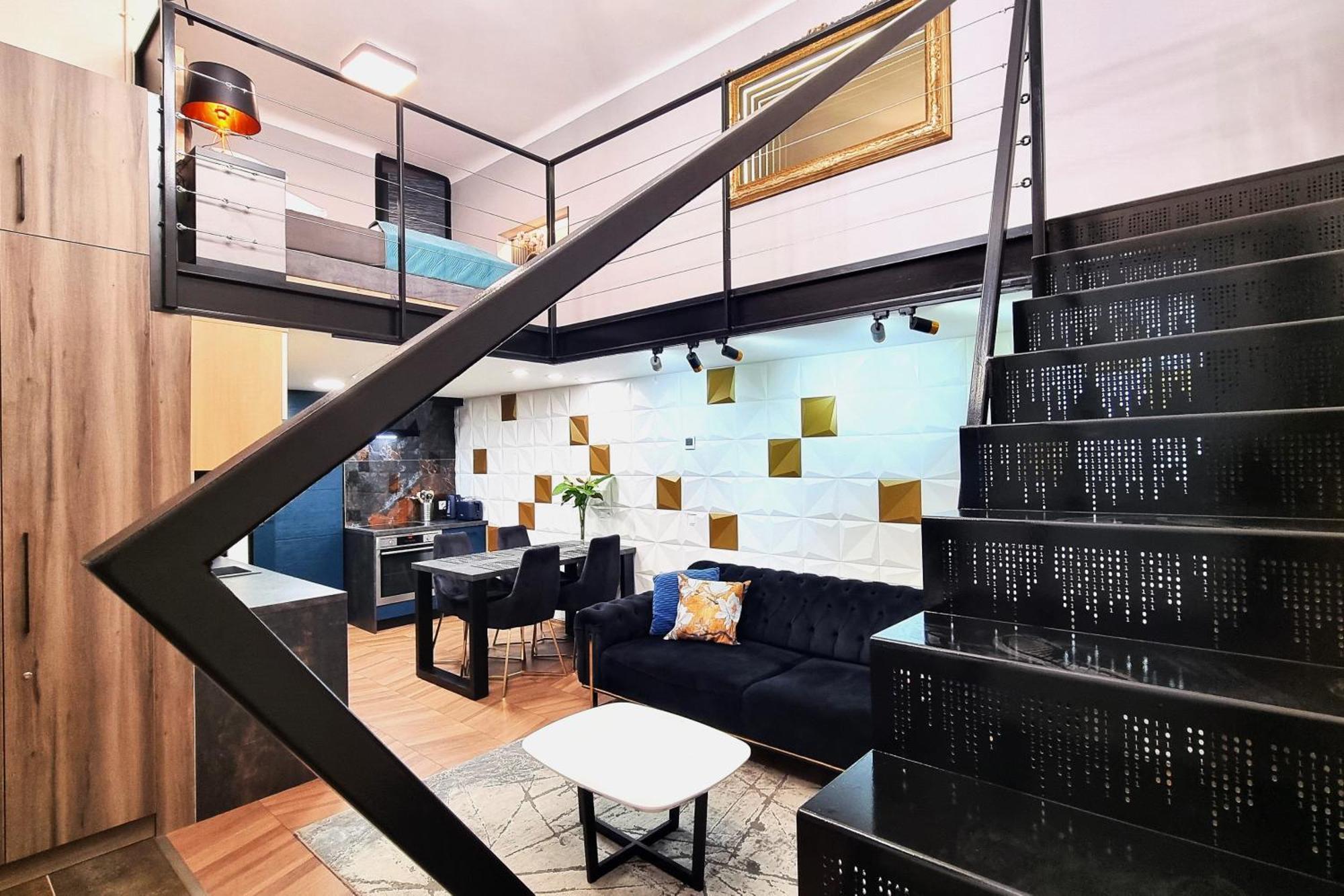 Goldcentral Neocity B6 - Next To New York Cafe * Budapest