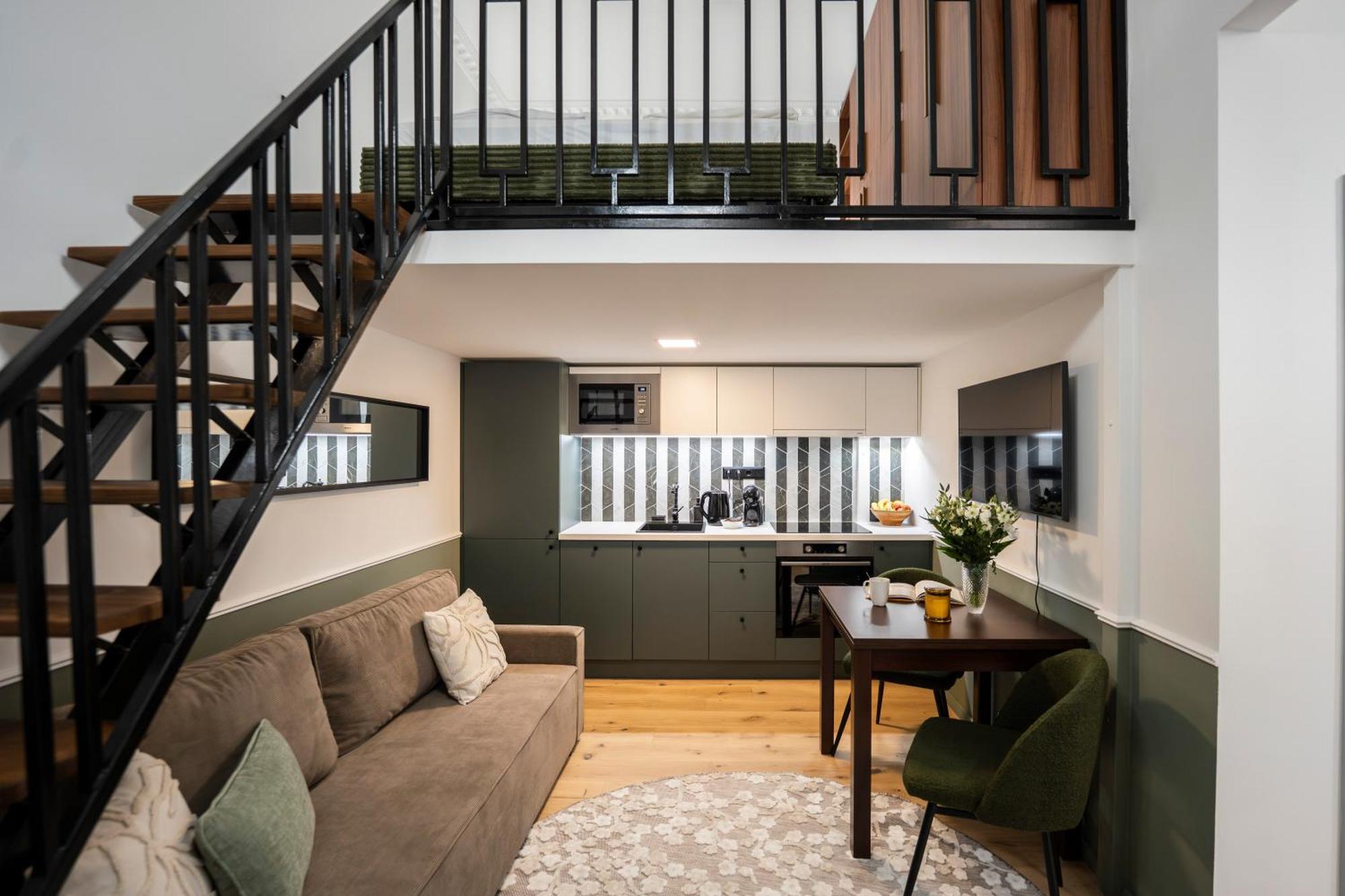 Garden Retreat For Two! Brand New I Apartment Budapest