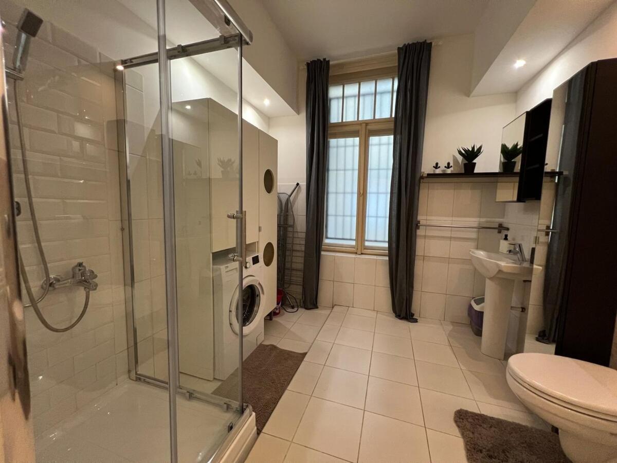 Old Post Apartment-2 Br-ac-balcony Appartement Budapest