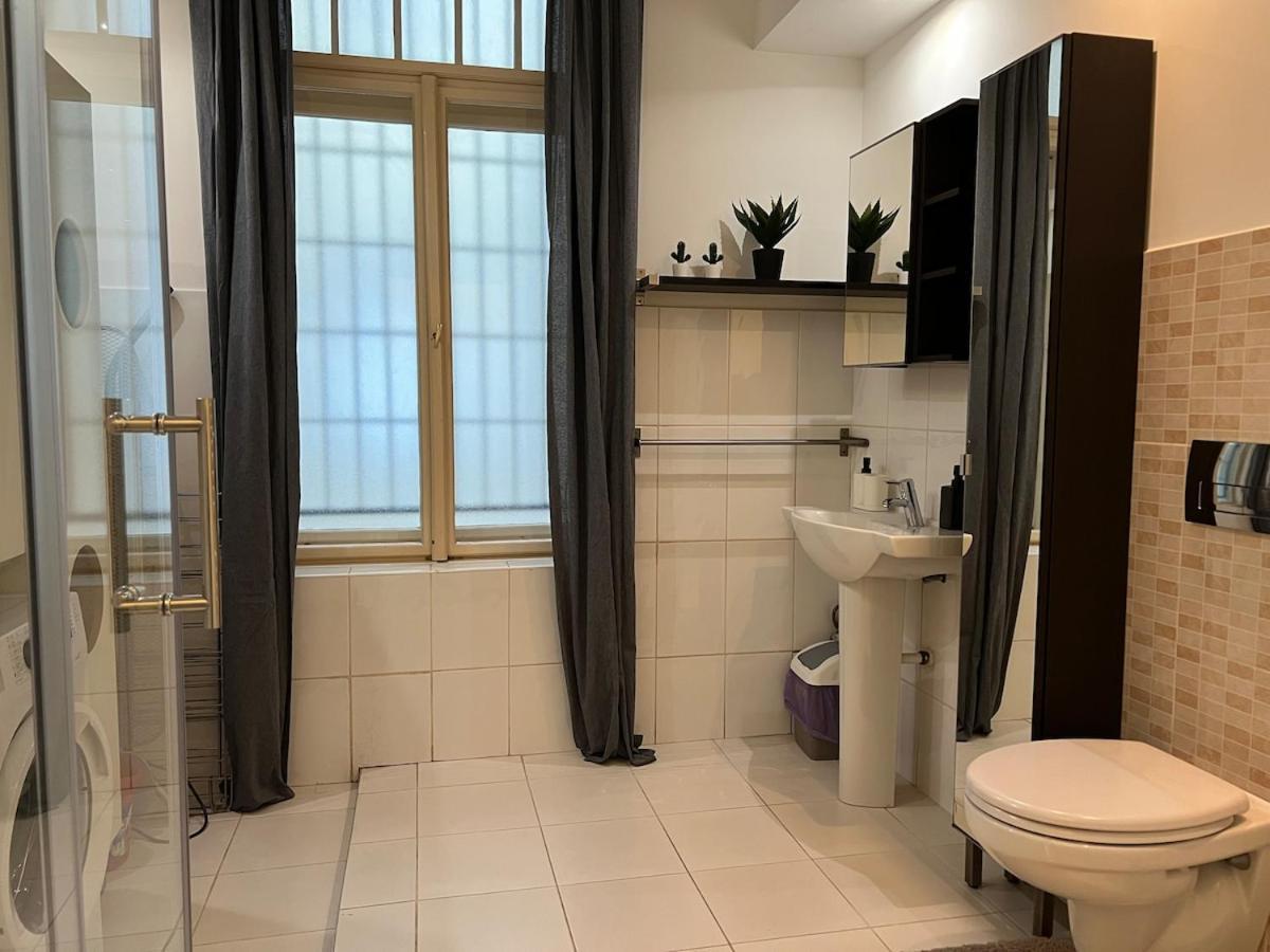 Old Post Apartment-2 Br-ac-balcony Appartement *