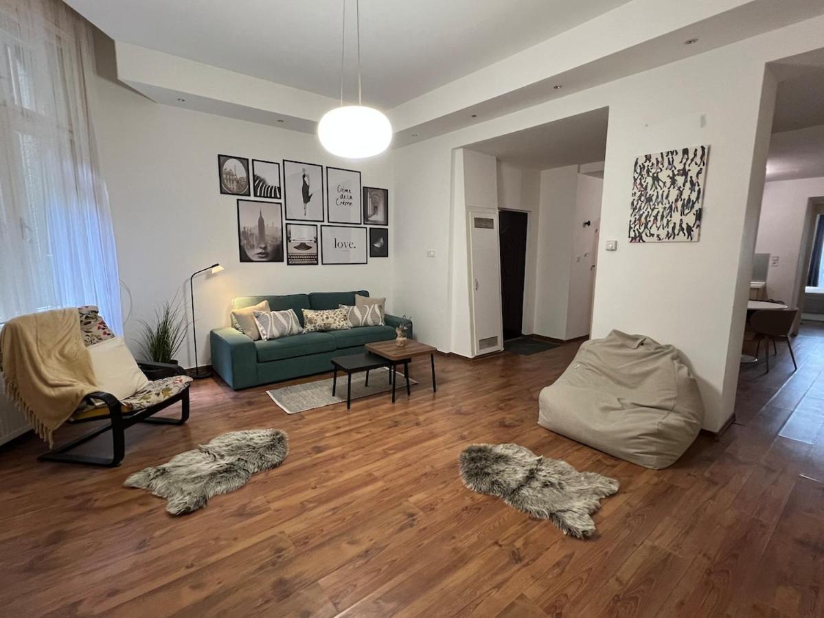 Appartement Old Post Apartment-2 Br-ac-balcony *