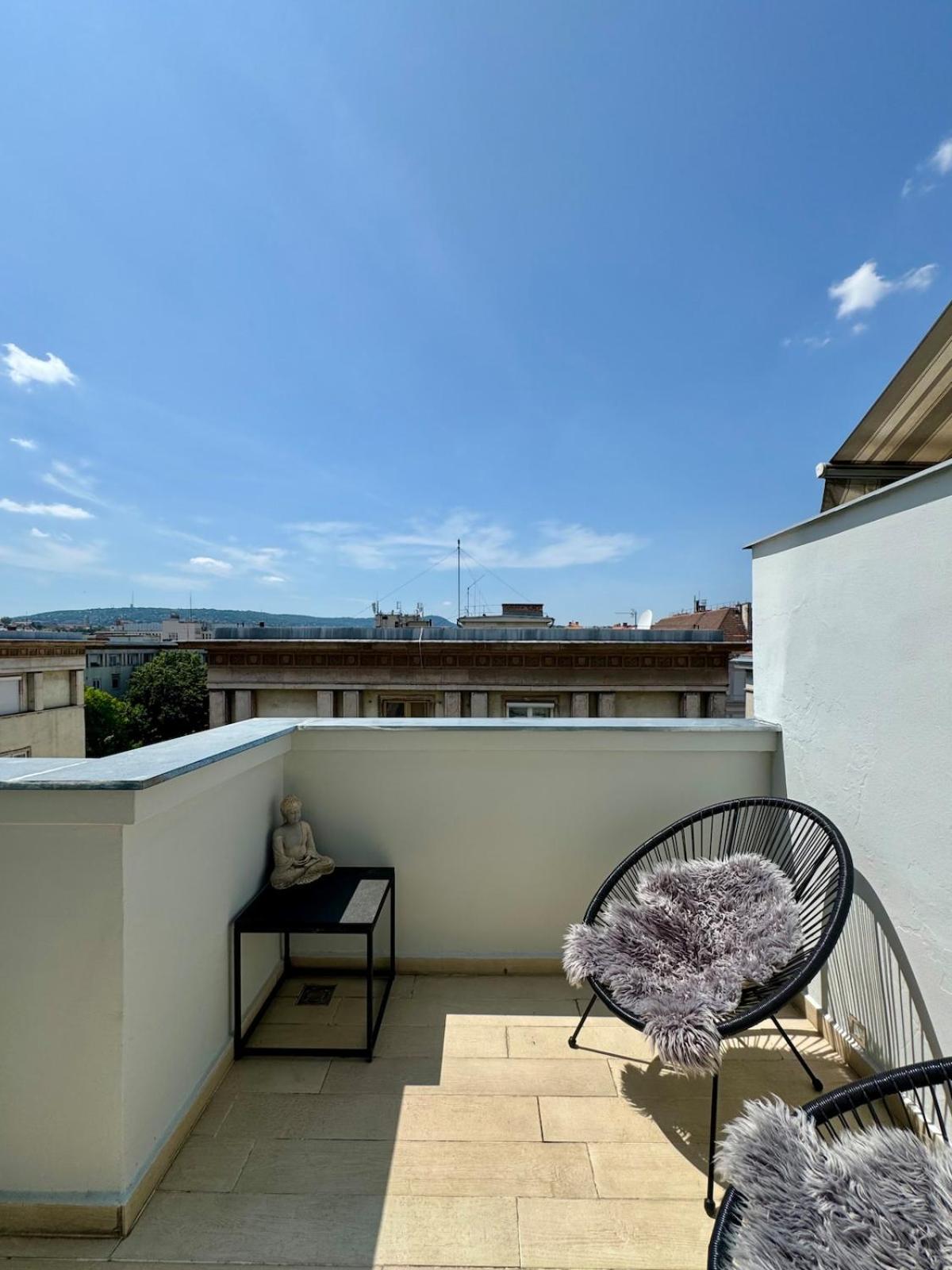 Panoramic Views - Luxury Downtown Lejlighed *