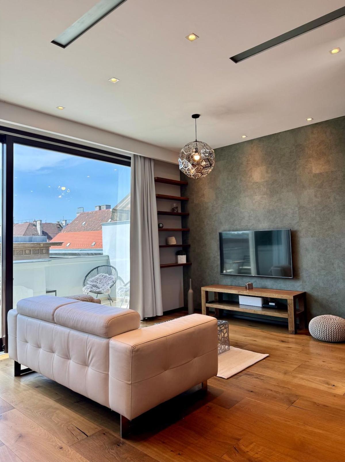 Panoramic Views - Luxury Downtown Lejlighed *
