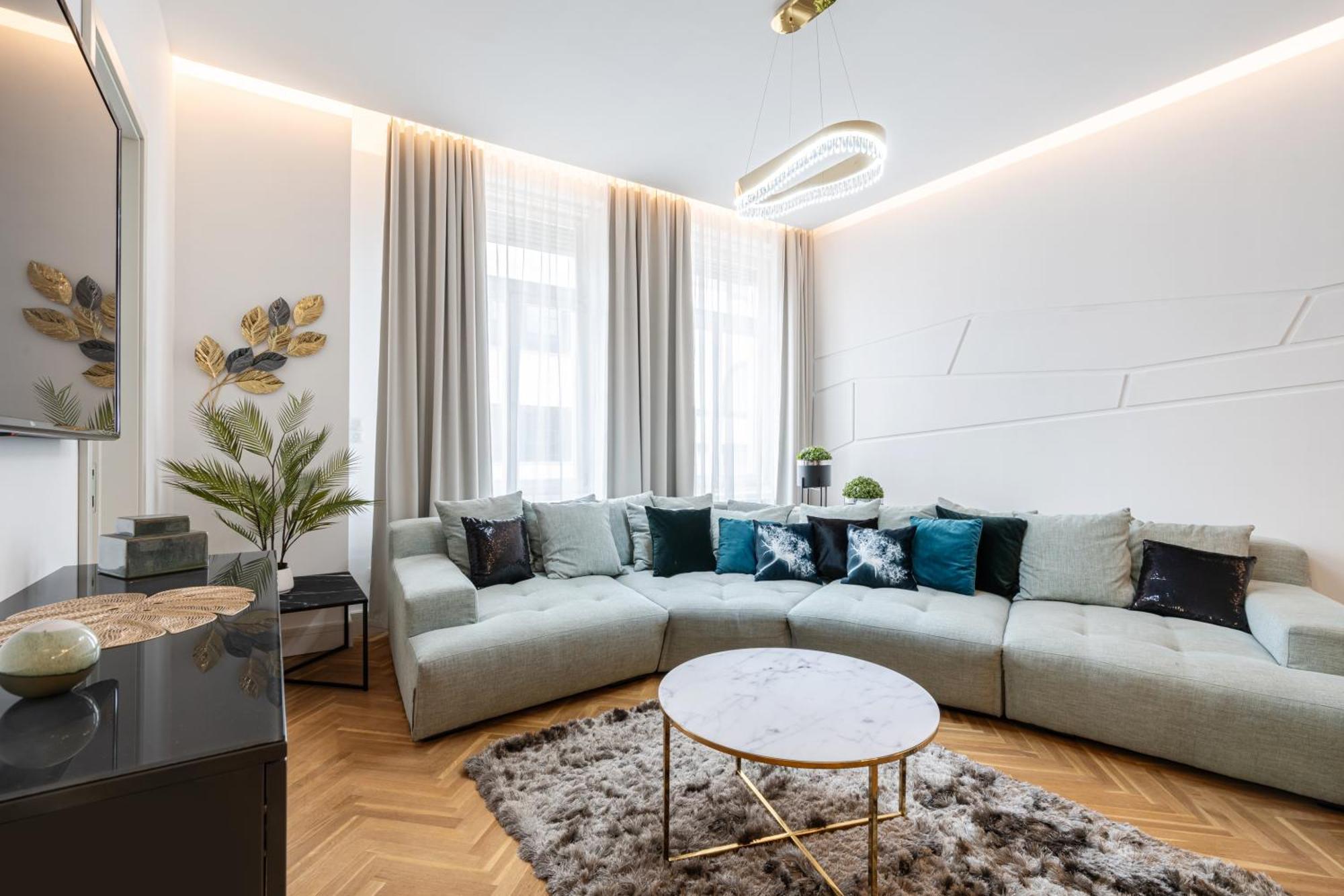 Appartement Four Bedrooms Luxury Design Apartment At Fashion Street *