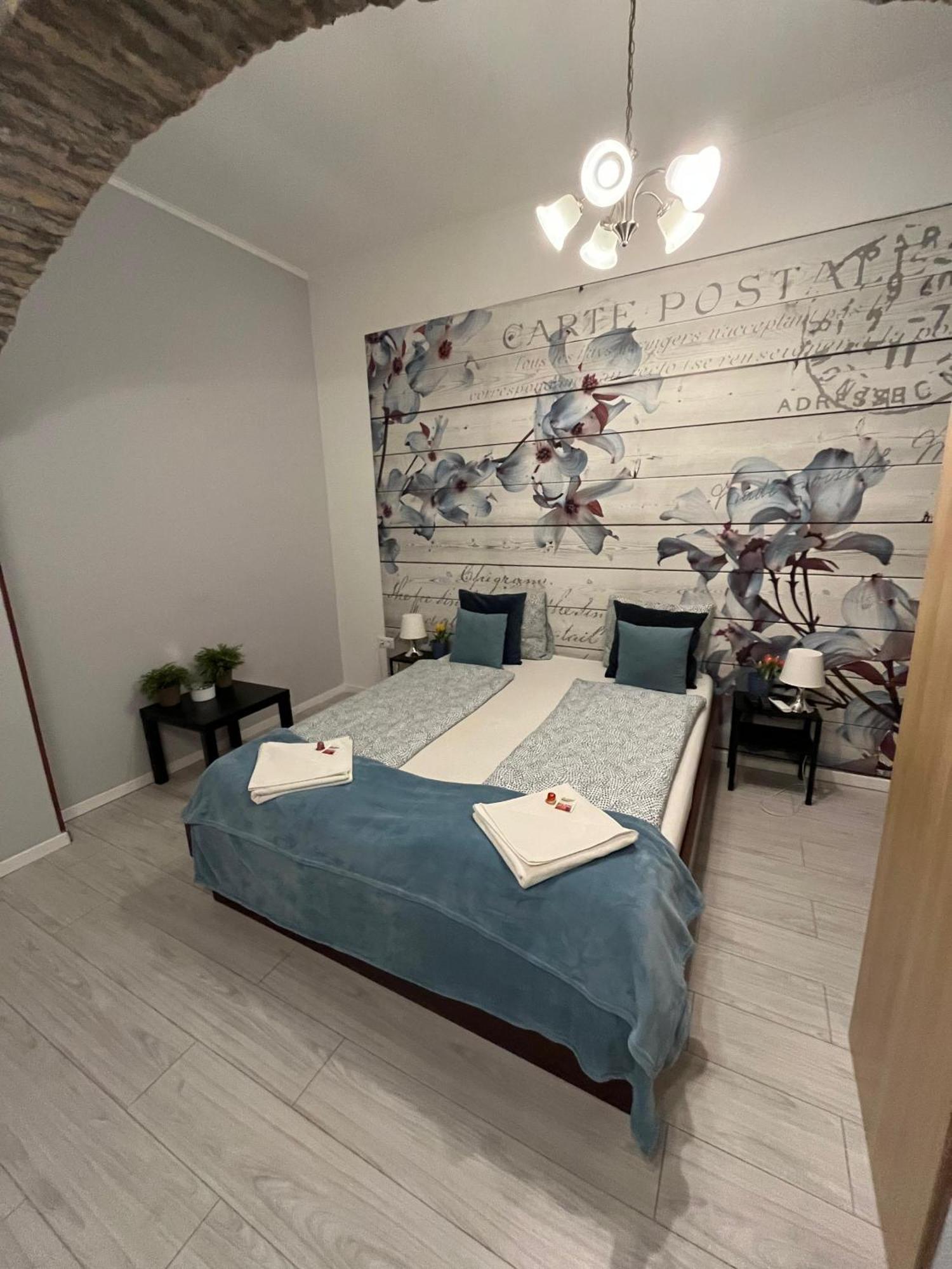 Millionrosesvintage Vaci Street Appartement Budapest