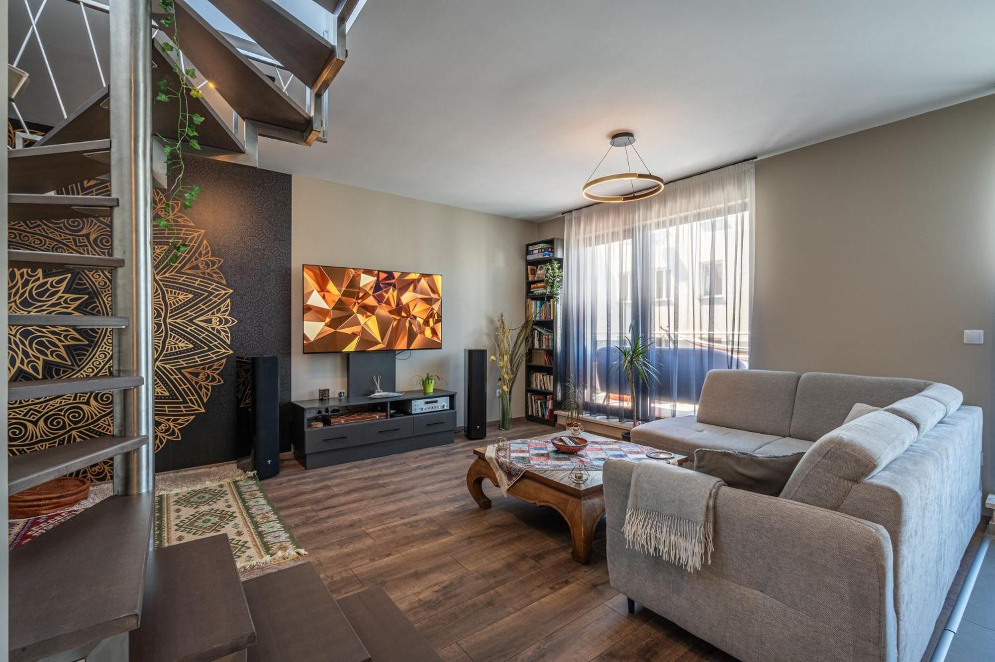 Luxury Penthouse W Garage - Centre Apartamento