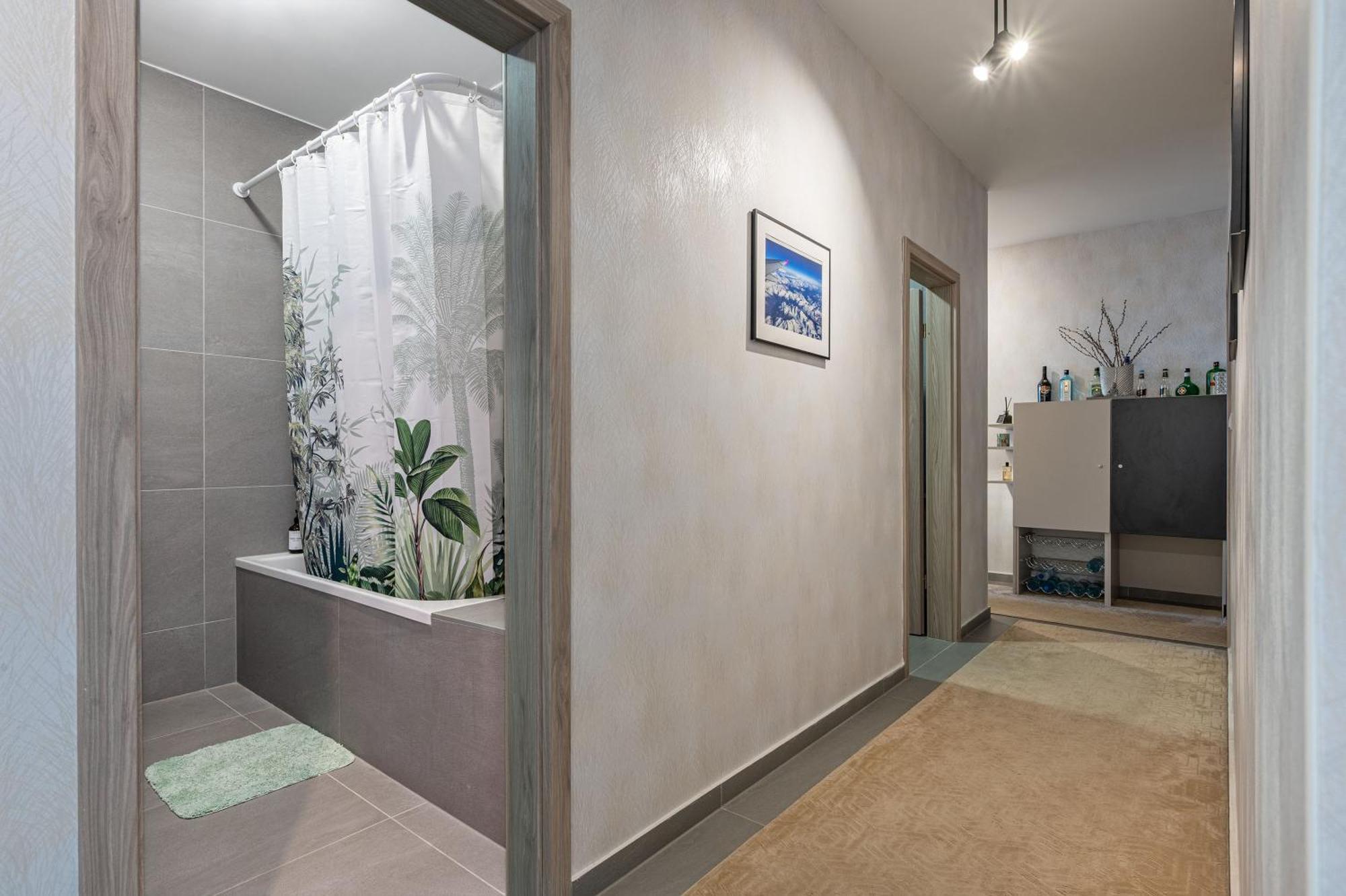Luxury Penthouse W Garage - Centre Apartamento *