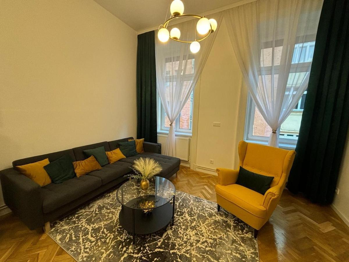 Premium Quiet 2br Brand New Flat In The Heart Of The *