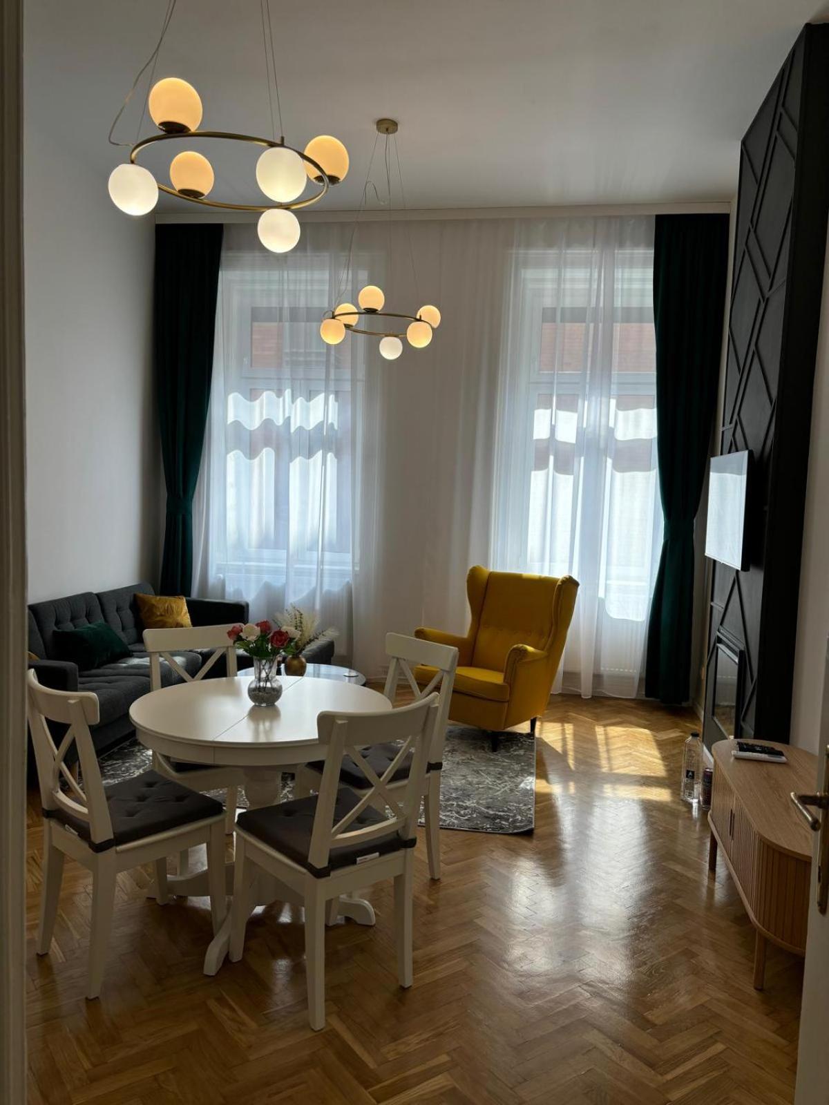 Premium Quiet 2br Brand New Flat In The Heart Of The