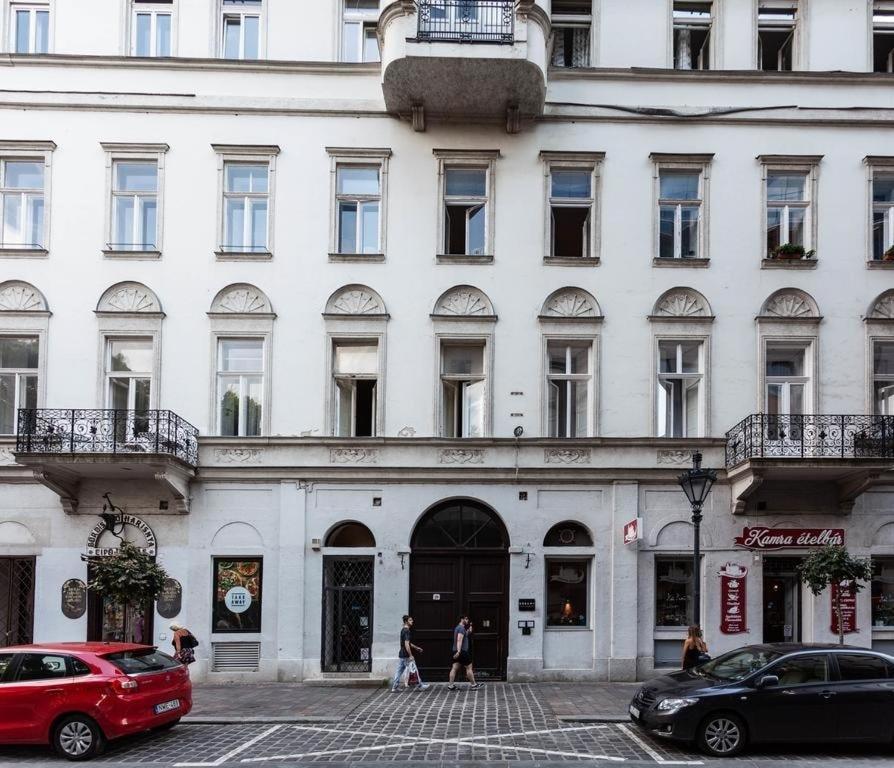 Archbishop Apartment
