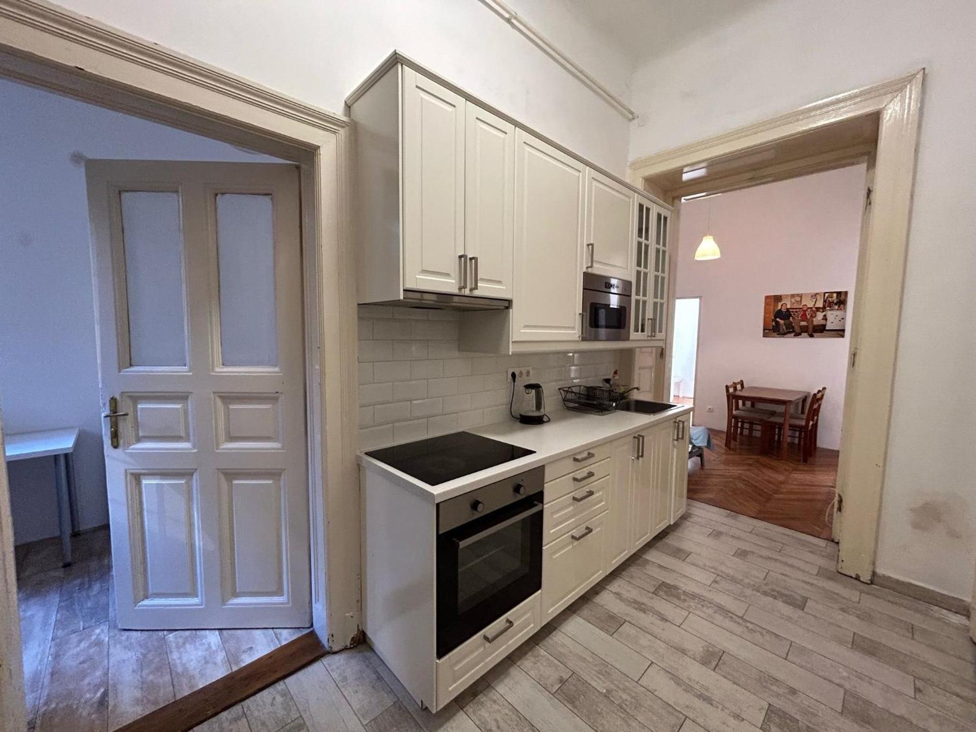 Apartment 5 Budapest