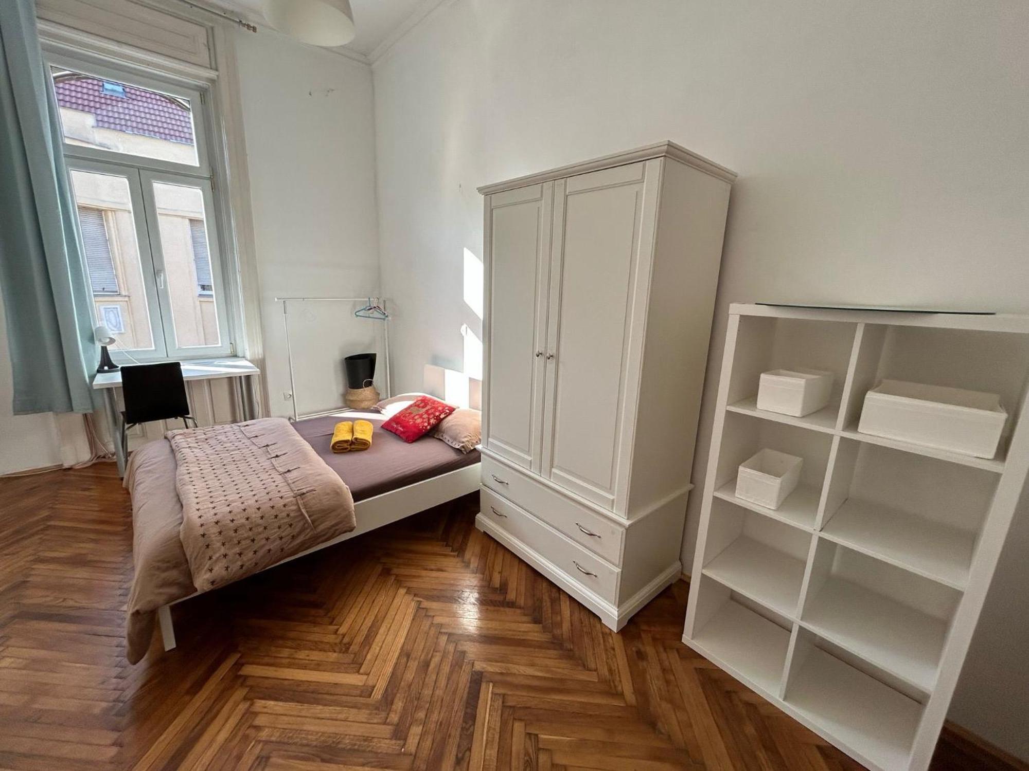 5 * Budapest