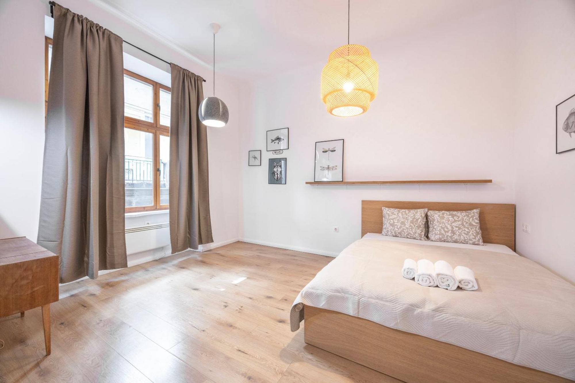 Urban Ease N' Simple Comfort In The Core * Budapest