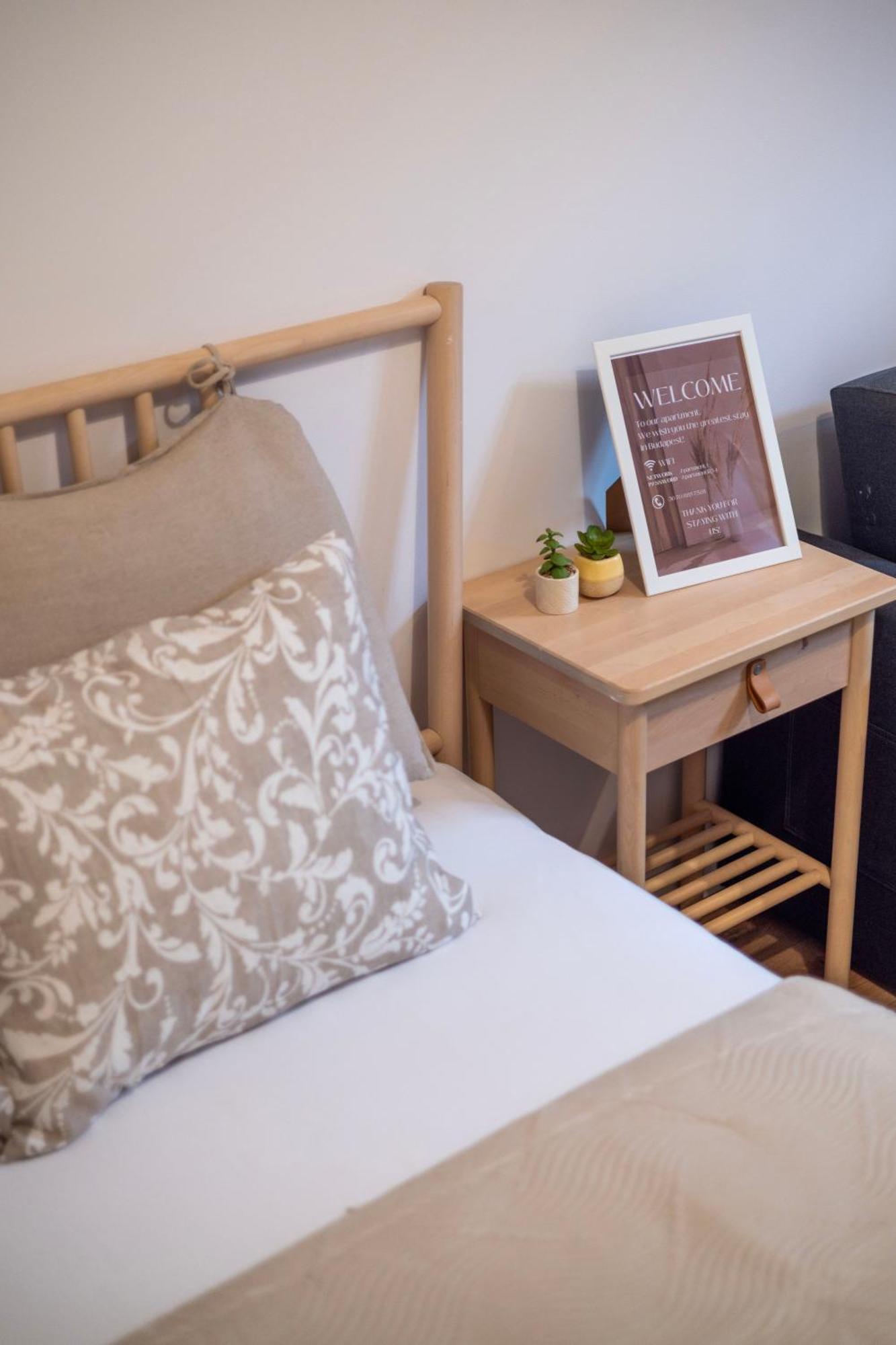 Urban Ease N' Simple Comfort In The Core