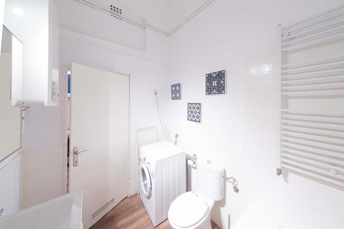 Sassoon - 2-bedroom Elegant Airy At Deak Ter