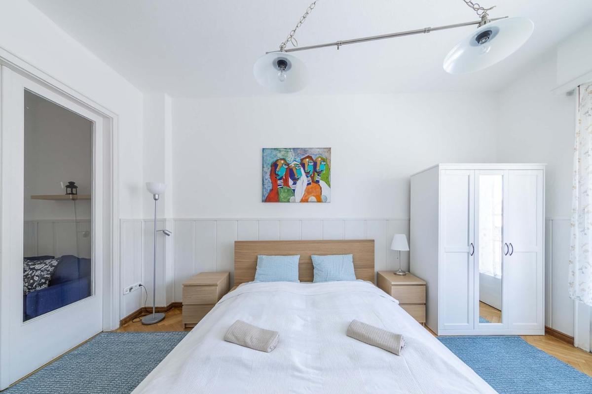 Apartmán Brand New Fakes-two Balconies Above The Citycenter Budapest