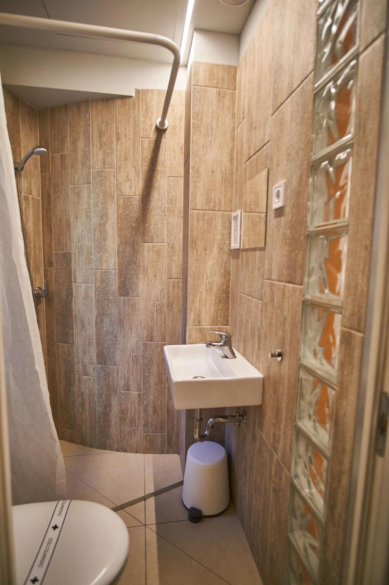 Z40 - Budget Apartment Apartment Budapest