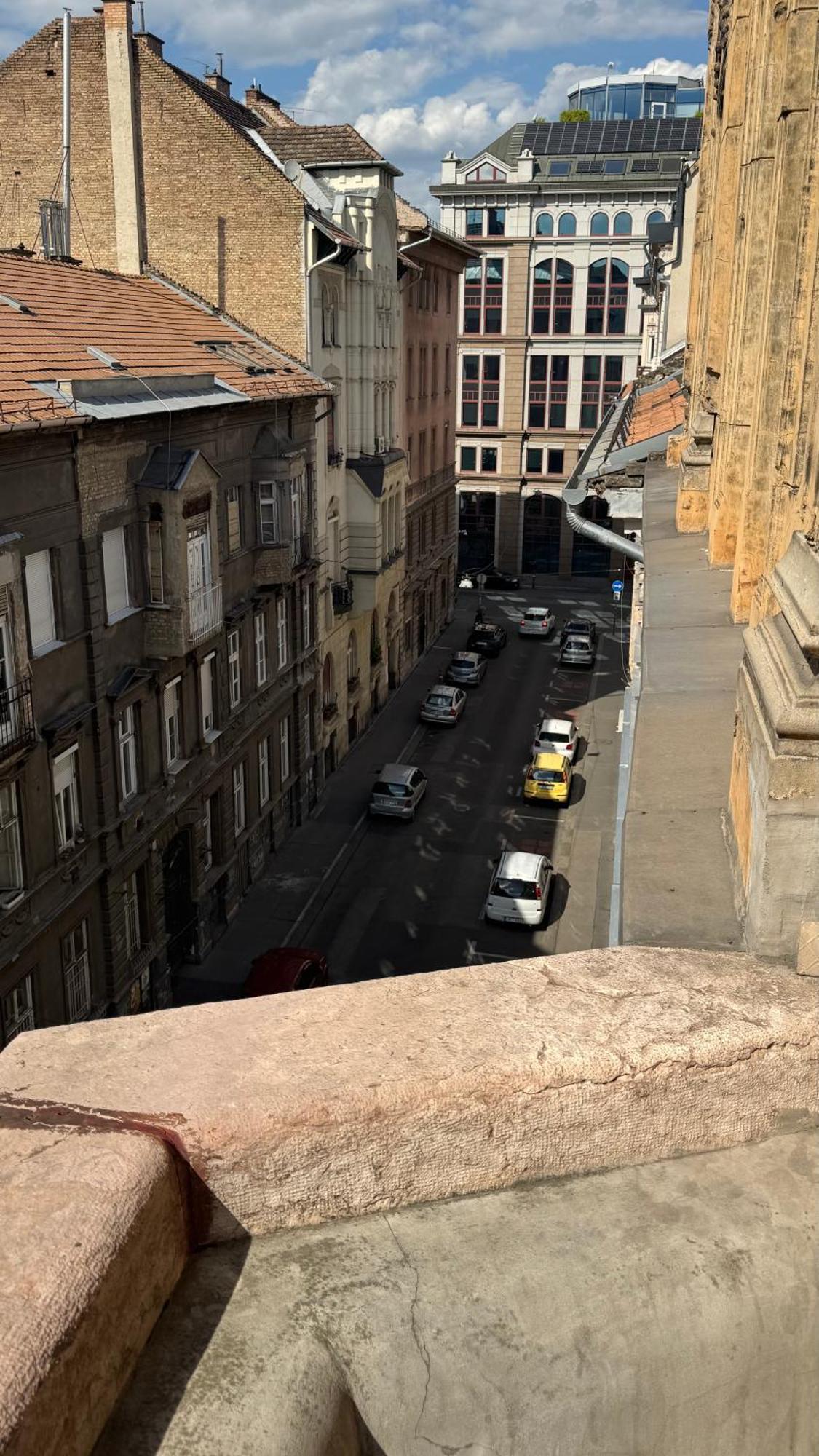5 Budapest