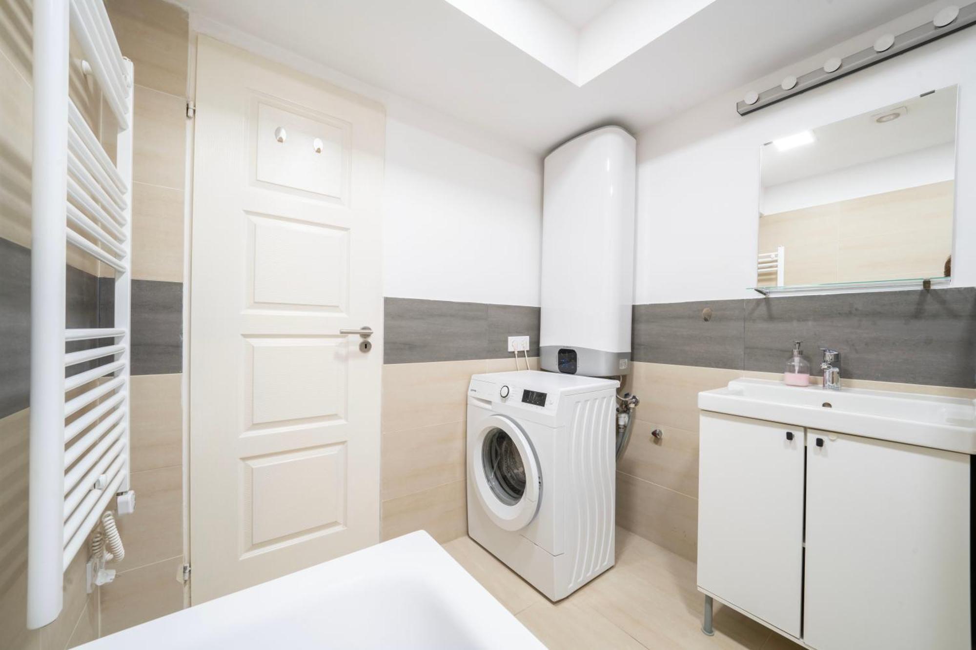 Apartment Park Harmony Duplex - Near Heroes' Square