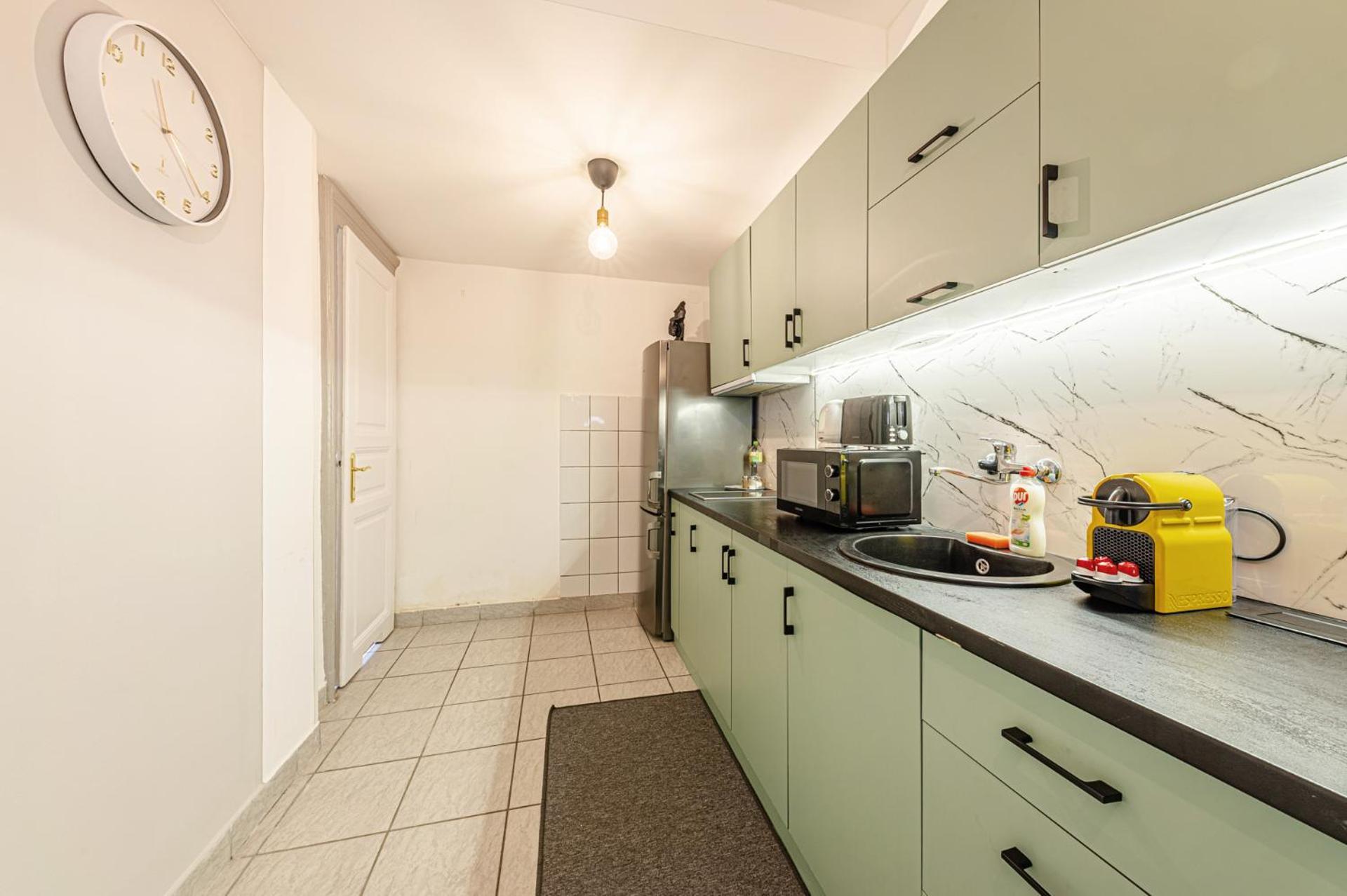 Appartement Westend Loft Chic 2br W Ac By Nyugati & M3 Metro Boedapest