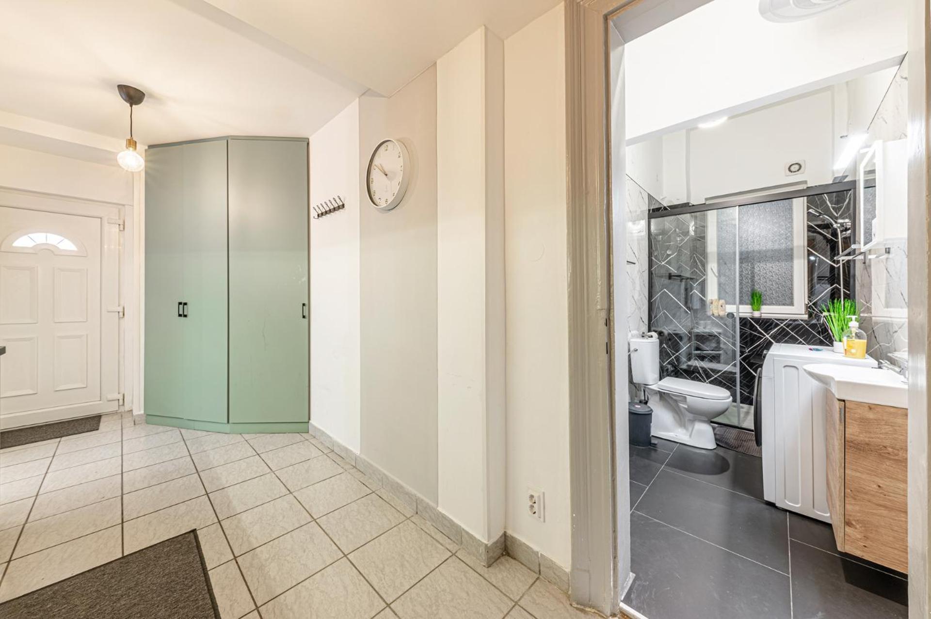 Appartement Westend Loft Chic 2br W Ac By Nyugati & M3 Metro Boedapest