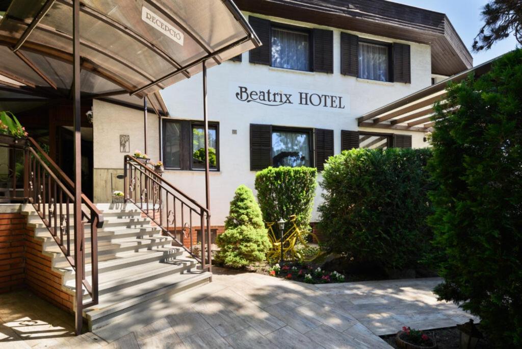 Beatrix Hotel 3*