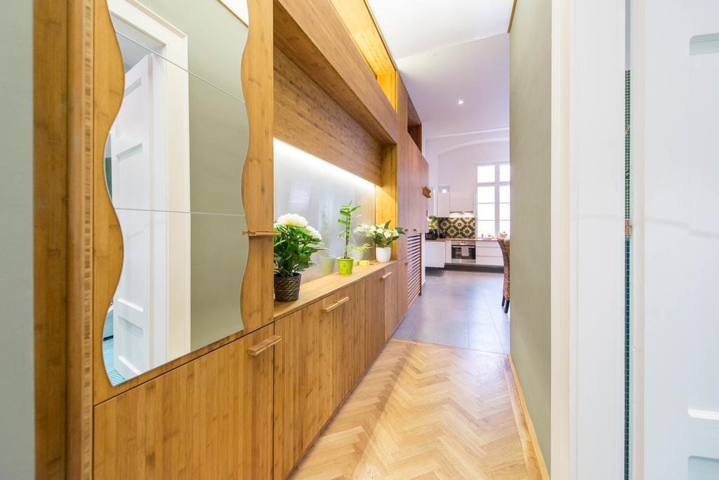 Oasis Paulay Ede Street * Budapest