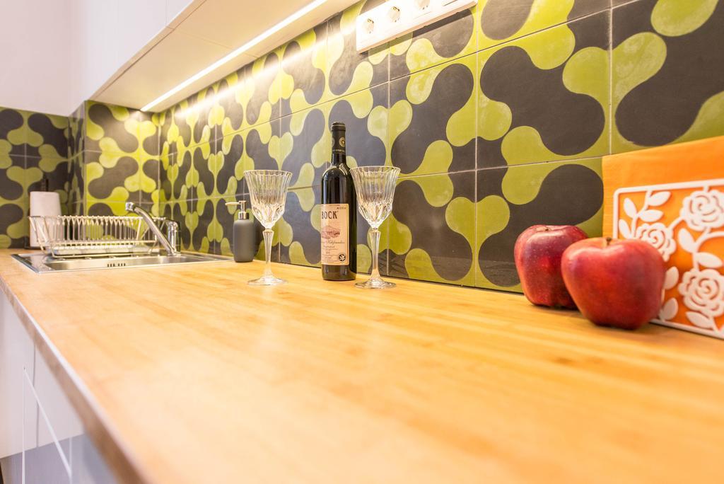 Oasis Paulay Ede Street Budapest