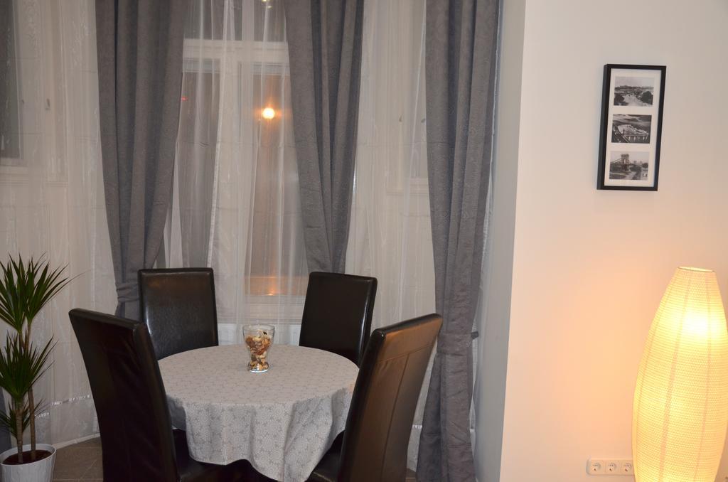 Apartament Vaci Street Downtown