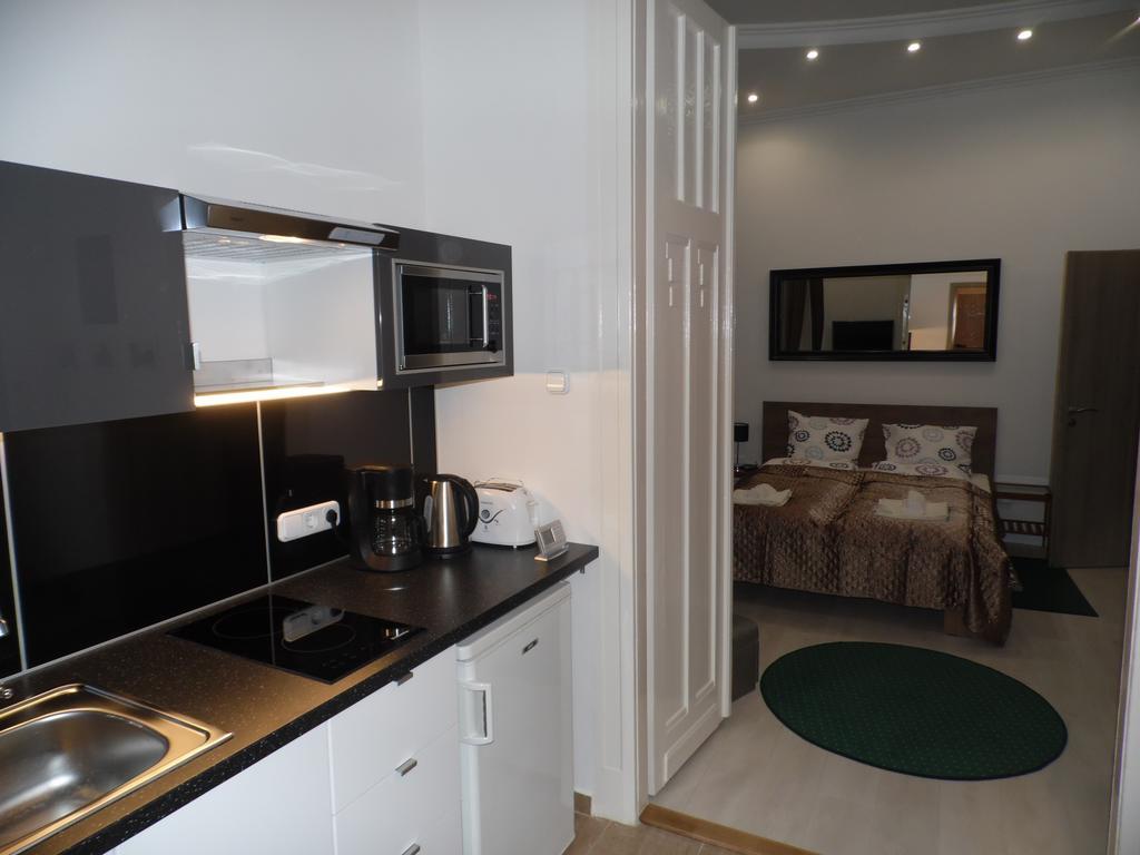 Vaci Street Downtown Apartament *