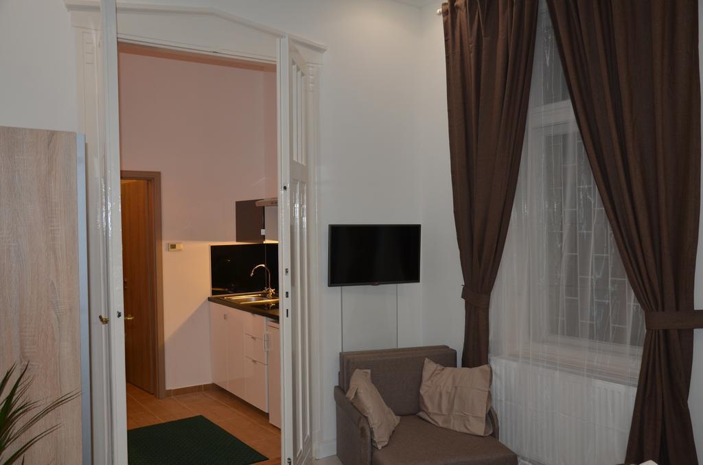 Apartment Vaci Street Downtown