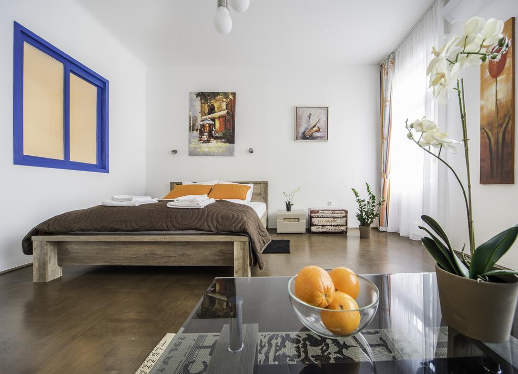 Danube Riverside Apartment Budapest