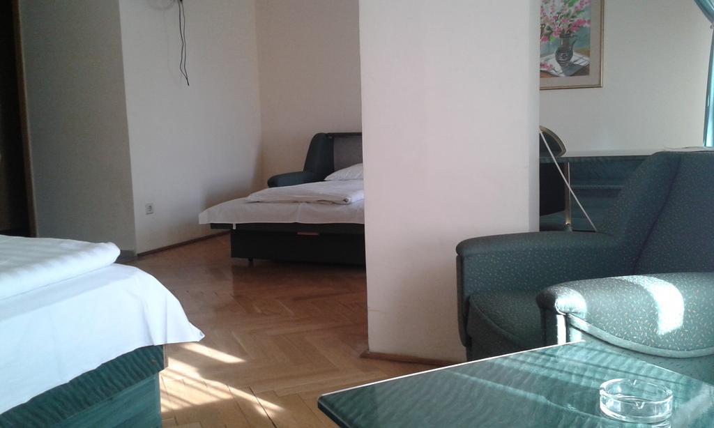 Bara Budapest