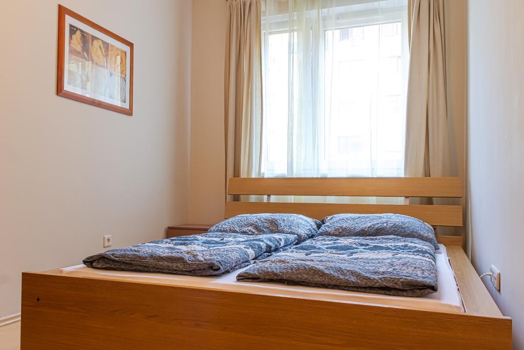 Dnd, Kun Apartments, Keleti Railway Station 3*
