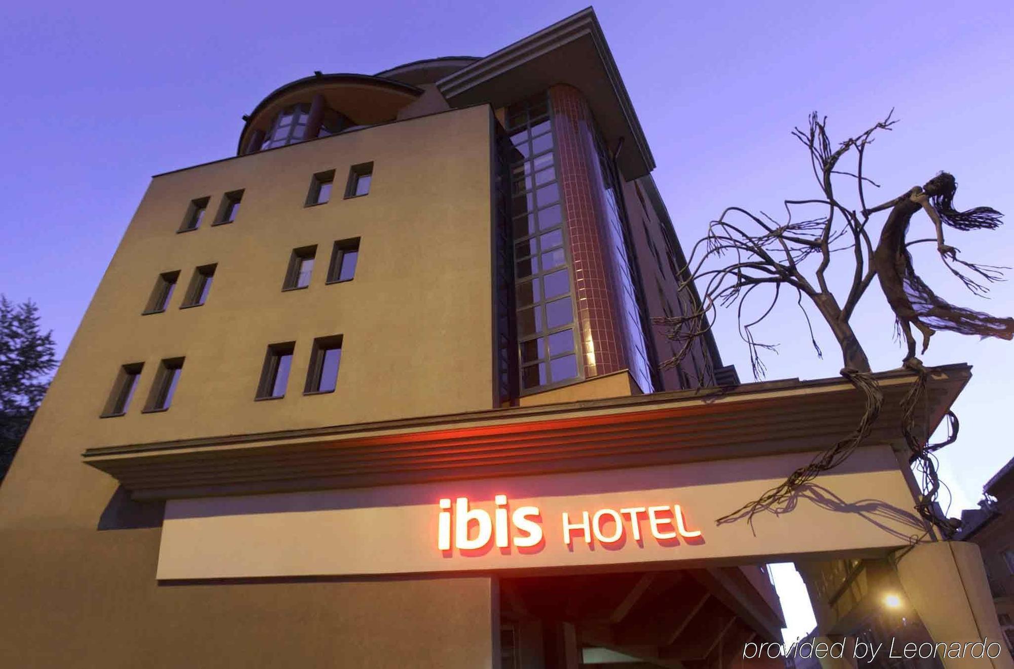 Hotel Ibis Heroes Square