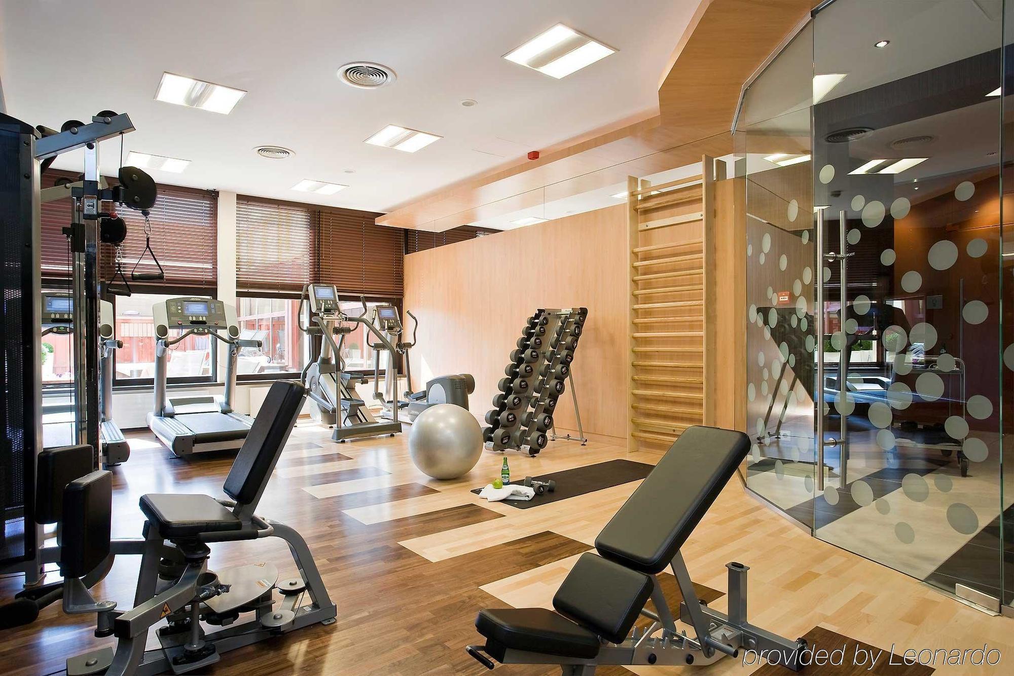Novotel City 4*