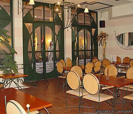 Hotel Swing 3*