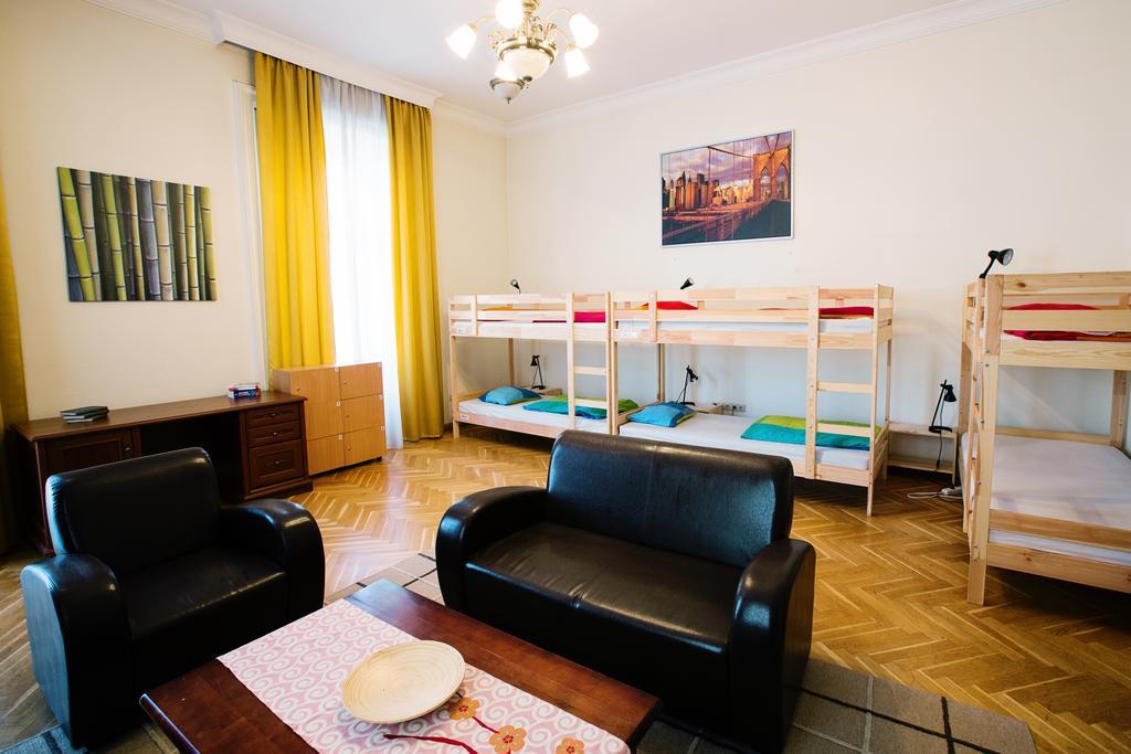 Hostal Friends & Budapest