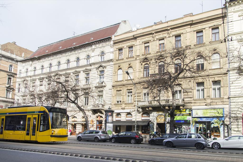 Authentic Grand Boulevard Appartamento Budapest