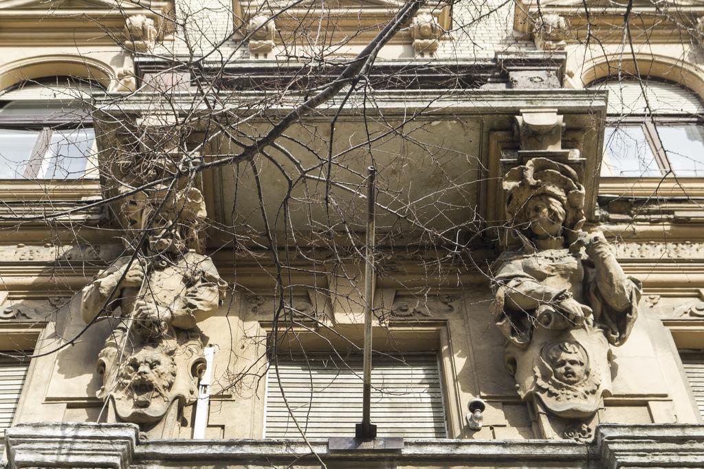 Authentic Grand Boulevard Appartement *