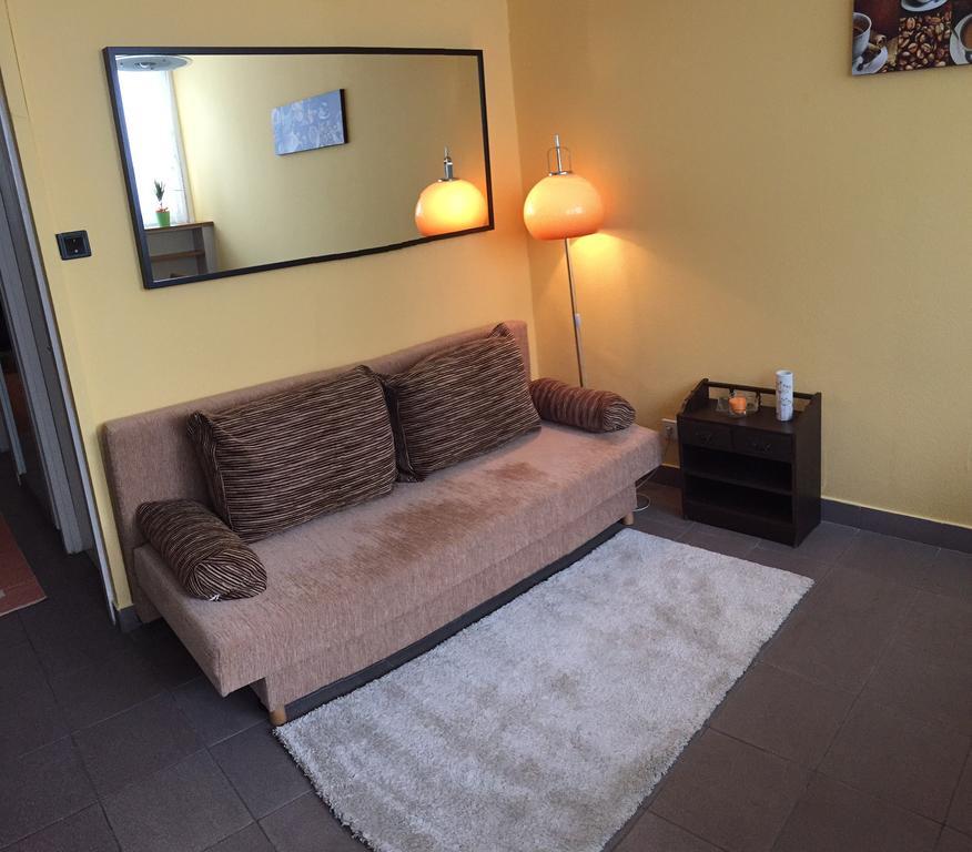Apartment Karpat-garam Apartman *