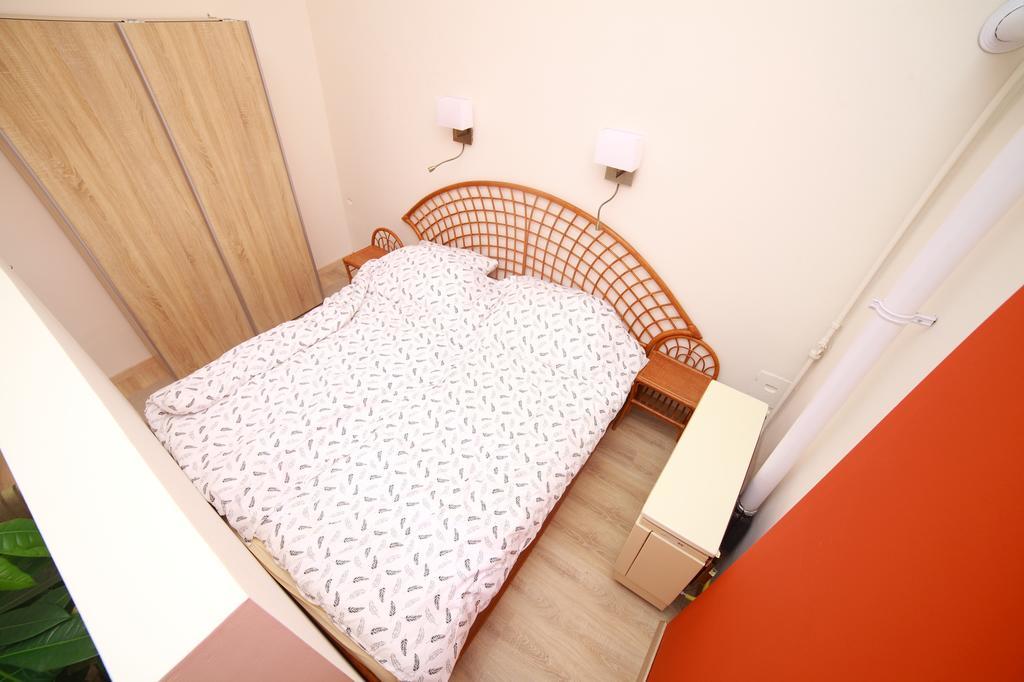 Flat On Andrassy Avenue *