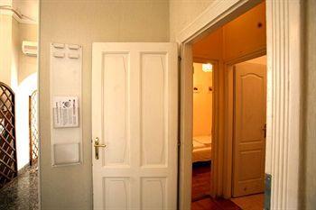 Club & Apartamento Budapest