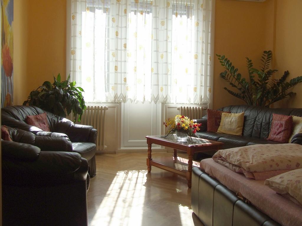 Bpm-apartment Life Budapest