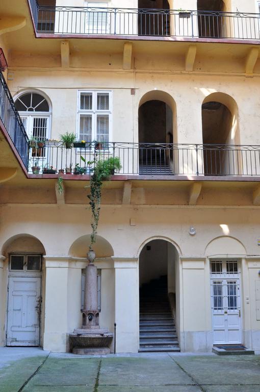 Dorothilux Apartman *