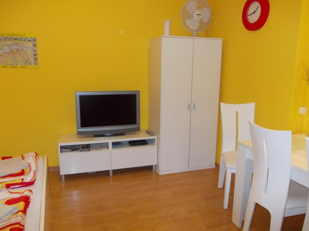 Beard Apartman Centrum Appartamento Budapest