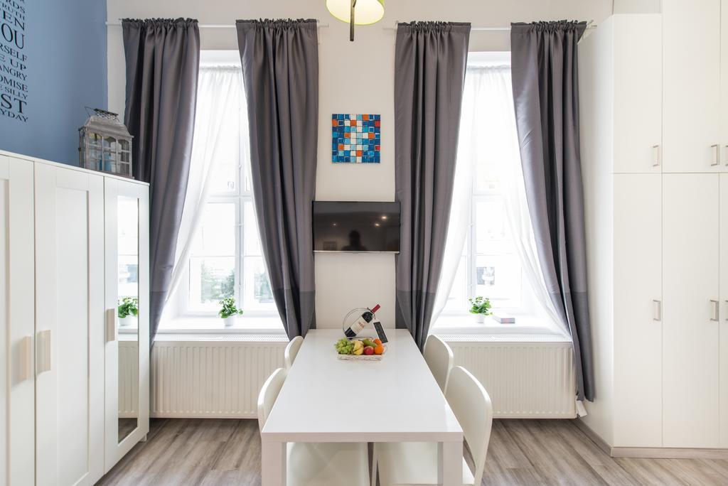 Happy Blue Apartament *