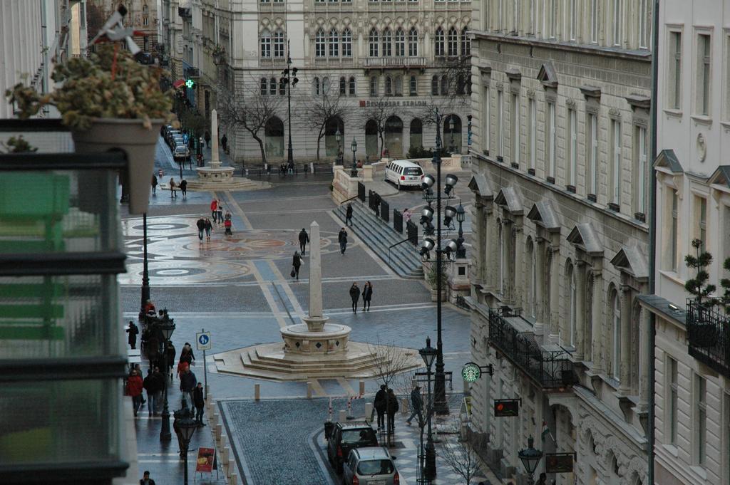 Be A Budapester3