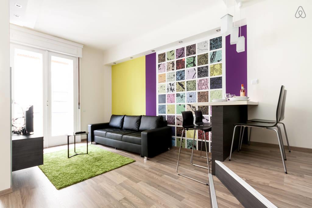 Centerstudio With Balcony In Downtown